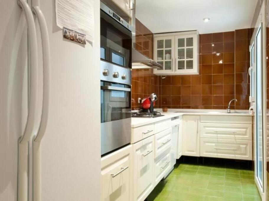Modern Apartment Close To The Camp Nou Stadium Барселона Экстерьер фото